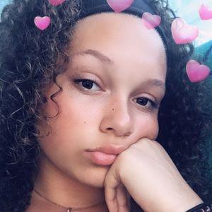 Meet your Posher, Tiarra